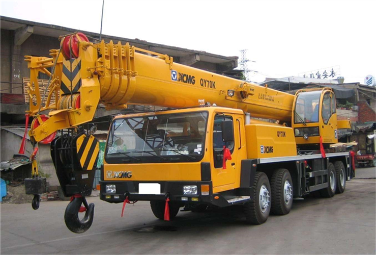 开福区吊车出租选择重点