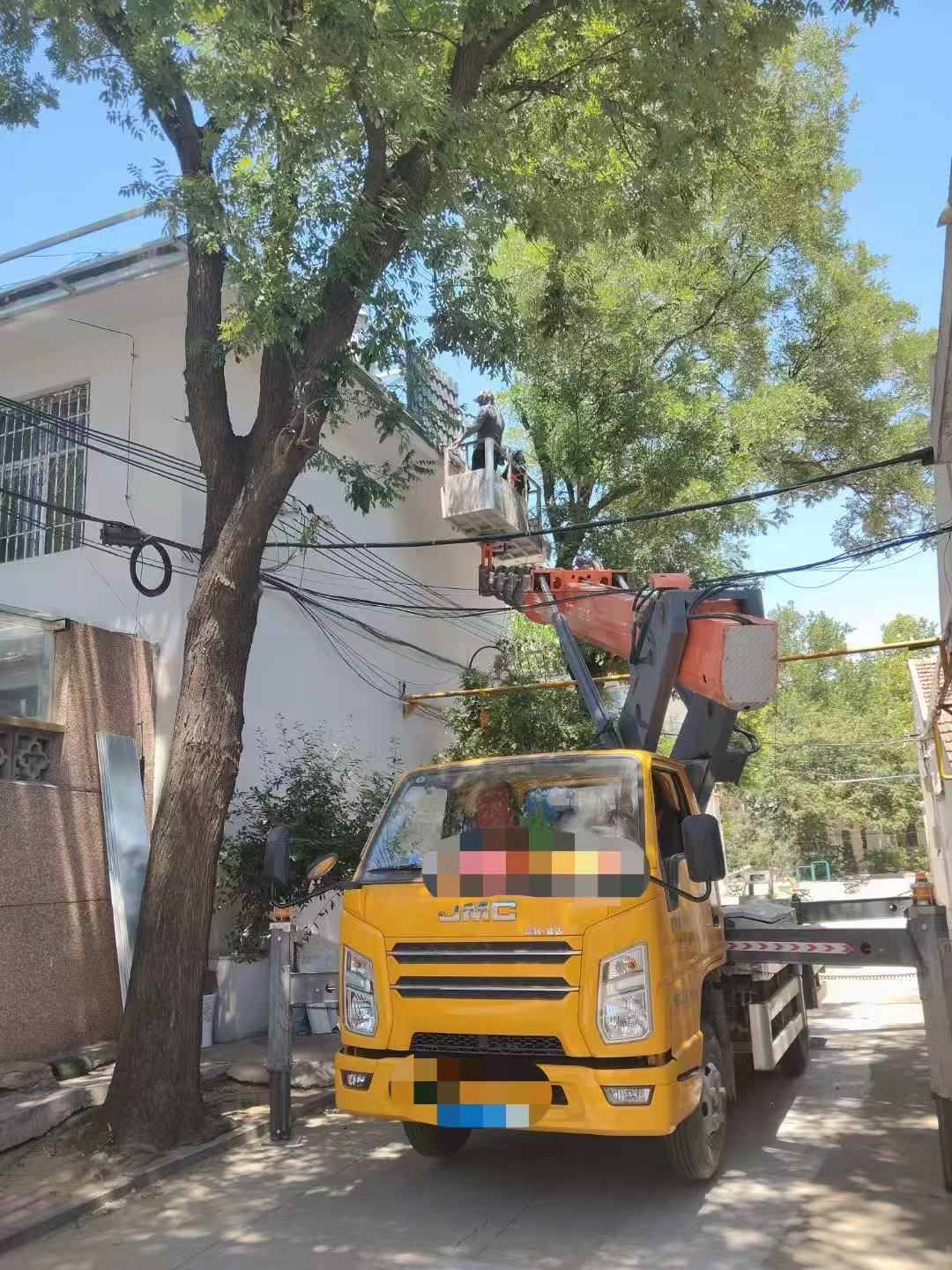 开福区高空作业车能吊装重物吗？最大承载多少公斤？